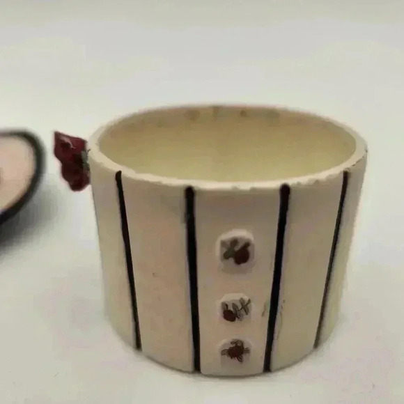 Willow Hall Agatha Trinket Box Victorian Ladies Hat On Hatbox Roses Boho Vintage - Picture 7 of 9